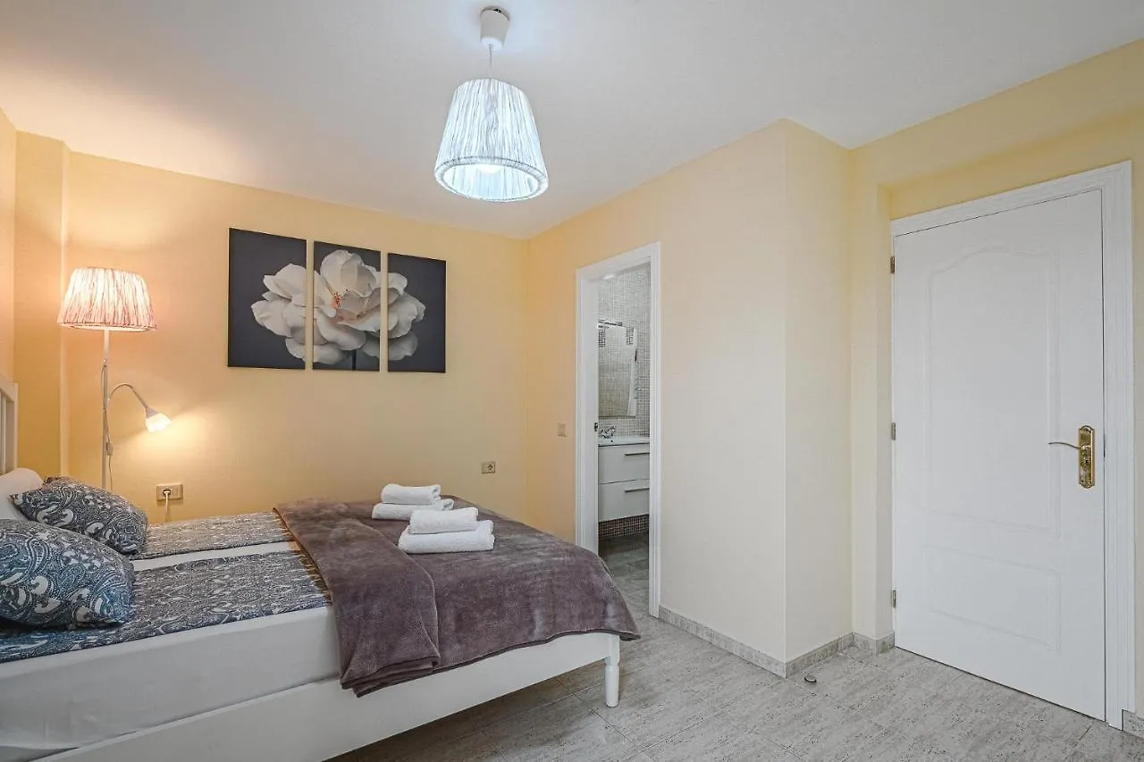Yellow 3 Bedroom Large Apartment For 10 Guests Costa Adeje