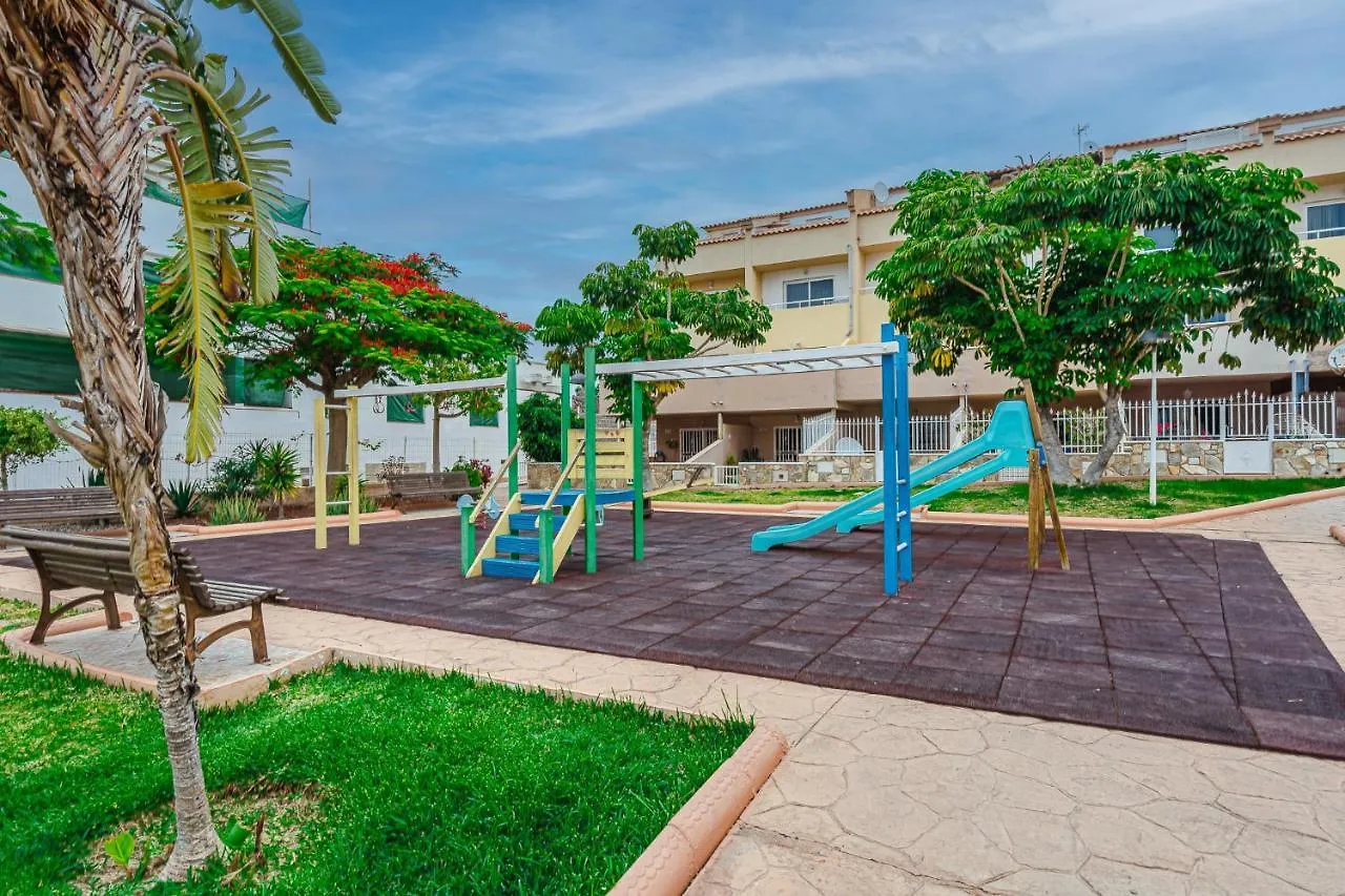 Yellow 3 Bedroom Large Apartment For 10 Guests Costa Adeje