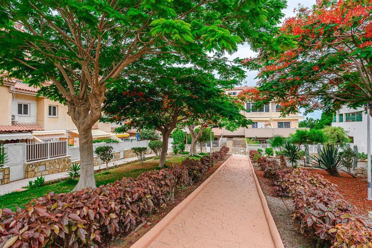 Yellow 3 Bedroom Large Apartment For 10 Guests Costa Adeje